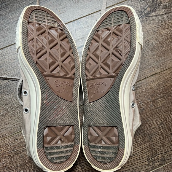 Converse - Picture 4 of 6